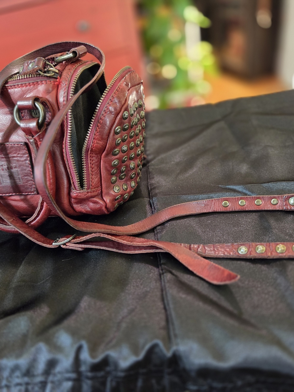 FRYE Red Leather Mini Satchel - Women's Bag - Picture 11 of 12